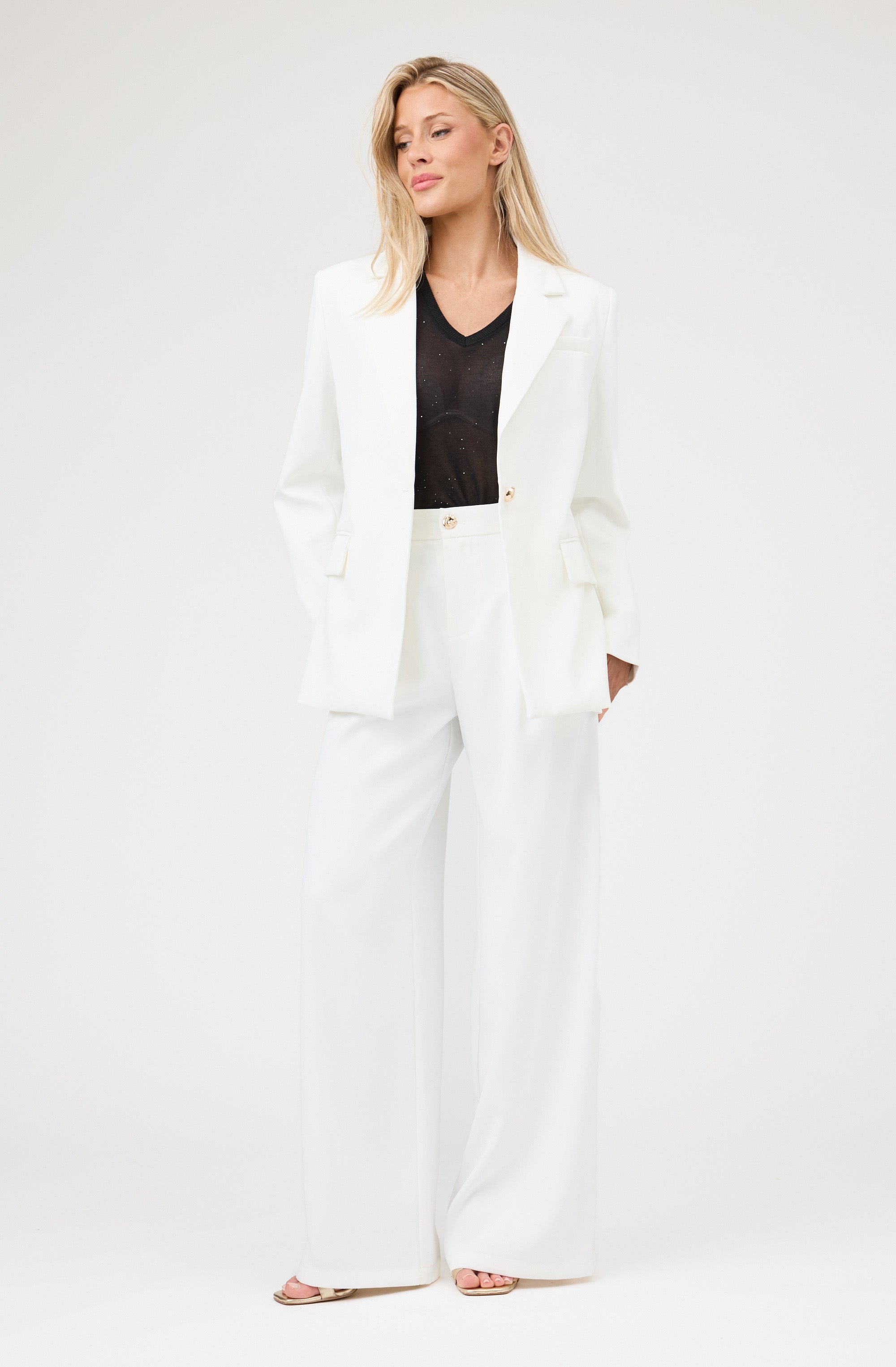 Classic Single-Breasted Blazer